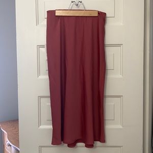 XS Dark Pink Midi Skirt